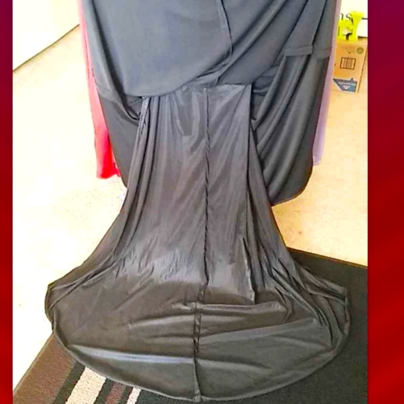 Strapless Opened Back Wedding Dress - Picture 8 of 10